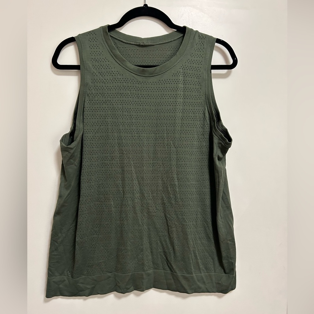 Lululemon custom listing